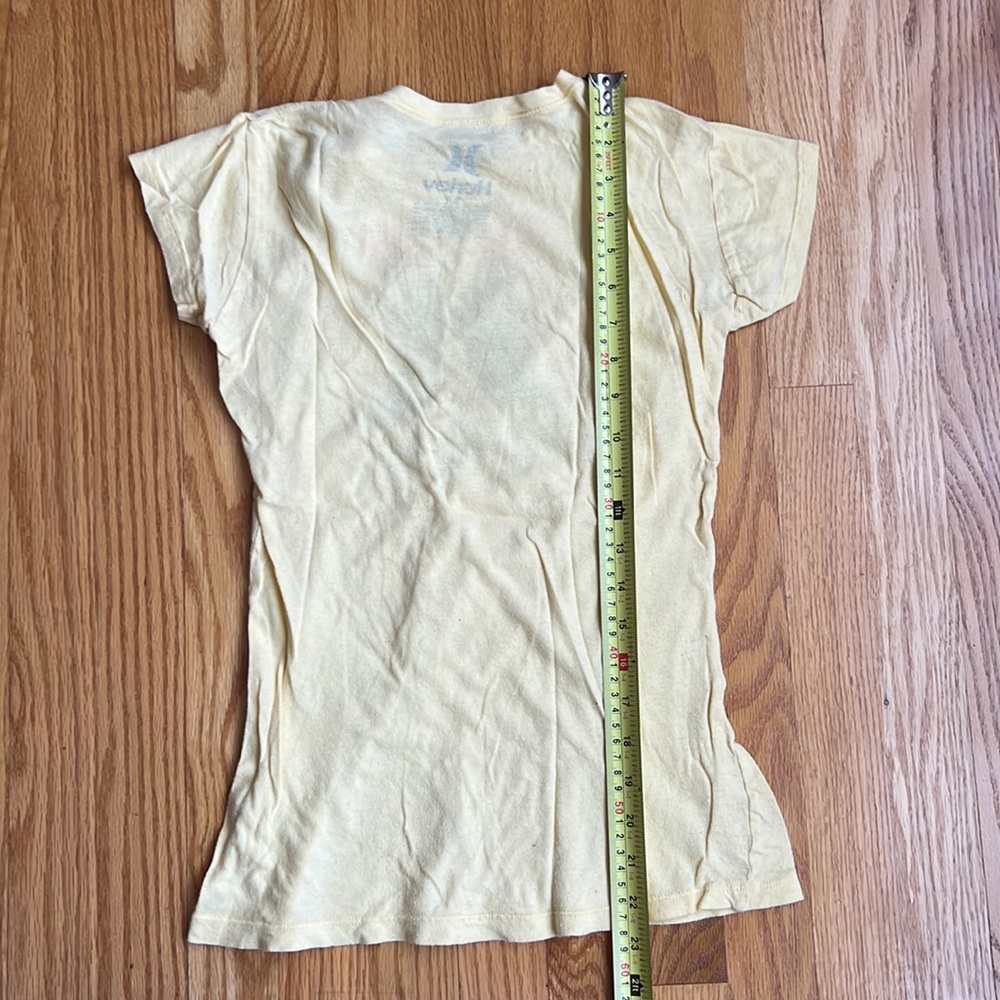 Hurley - Yellow tee - Picture 3 of 4